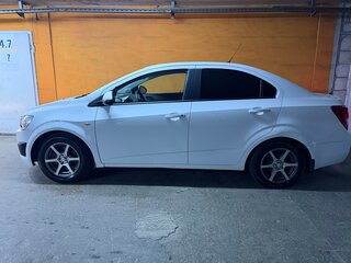 2014 Chevrolet Aveo II, белый, 490000 рублей, вид 3