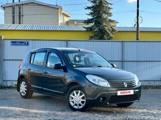 2010 Renault Sandero I, серый, 390000 рублей, вид 1