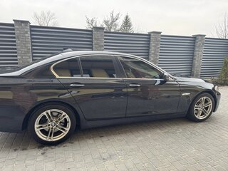 2012 BMW 5 серии 520i VI (F10/F11/F07), чёрный, 1450000 рублей, вид 3