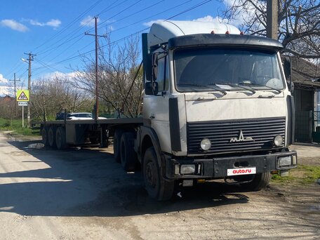2008 МАЗ 6422, белый, 1300000 рублей, вид 2