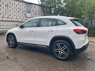 2020 Mercedes-Benz GLA 200 II (H247), белый, 2900000 рублей, вид 5