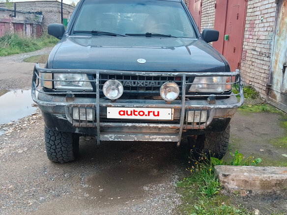 1994 Opel Frontera A, чёрный