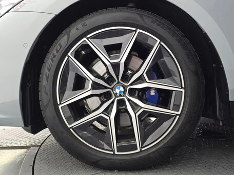 2025 BMW 5 серии 520i VIII (G60/G61/G68), серый, 6780000 рублей, вид 5