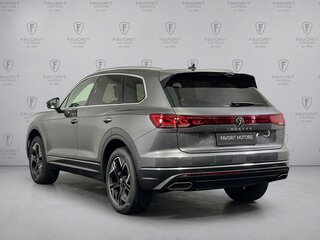 2026 Volkswagen Touareg III Рестайлинг, серый, 12285500 рублей, вид 5