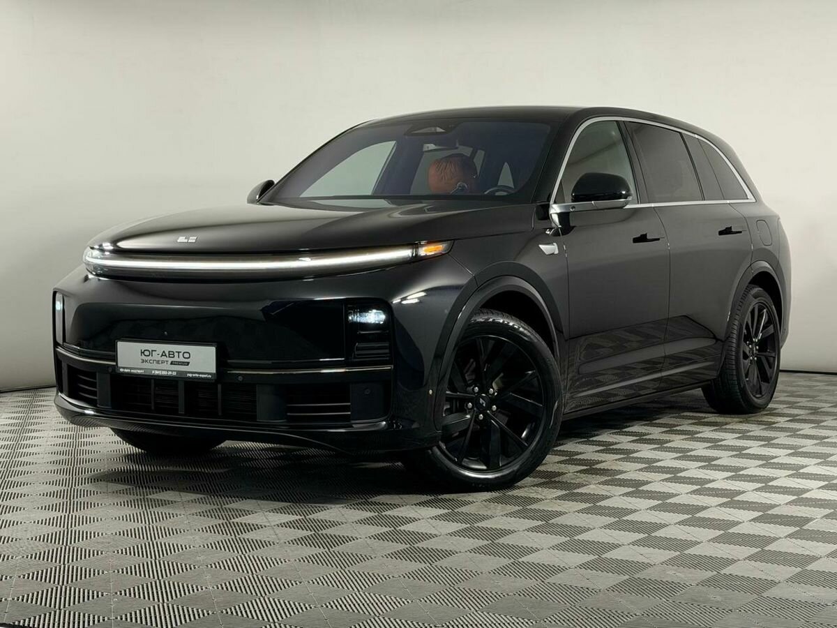 Открыть фотографии: Li Auto (Lixiang) L7 I