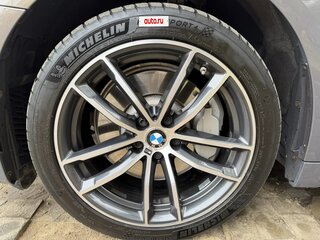 2020 BMW 5 серии 530e xDrive VII (G30/G31/G38) Рестайлинг, серый, 4490000 рублей, вид 3