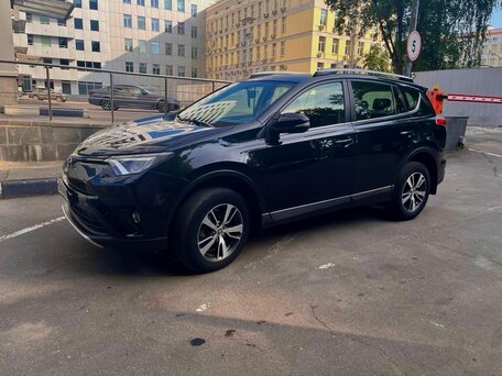 2015 Toyota RAV4 IV (XA40) Рестайлинг, чёрный, 2050000 рублей, вид 3