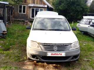 2013 Renault Logan I Рестайлинг, белый, 200000 рублей, вид 1