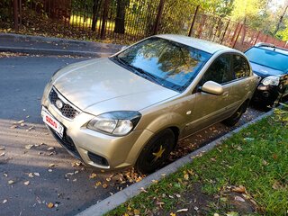 2010 Kia Rio II Рестайлинг, бежевый, 470000 рублей, вид 1