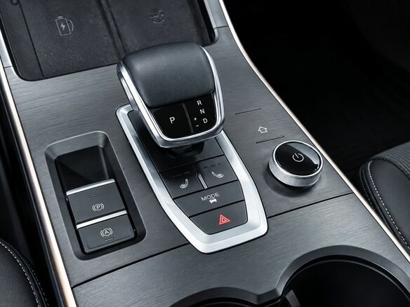 2023 Omoda C5 I, белый, 1829900 рублей - вид 8
