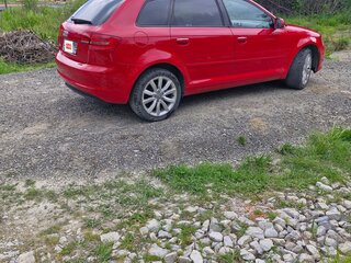 2011 Audi A3 II (8P) Рестайлинг 2, красный, 725000 рублей, вид 5