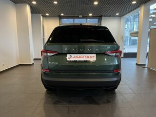 2020 Skoda Kodiaq I, зелёный, 2861000 рублей, вид 4