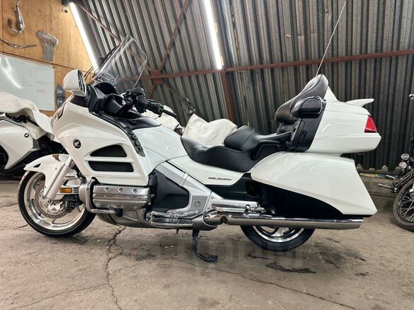 2011 Honda GL 1800 Gold Wing, белый, 1550000 рублей - вид 3
