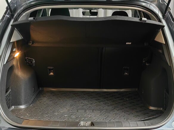 2021 Geely Coolray I, серый, 1799000 рублей - вид 27