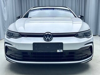 2023 Volkswagen Golf VIII, белый, 2710000 рублей, вид 2