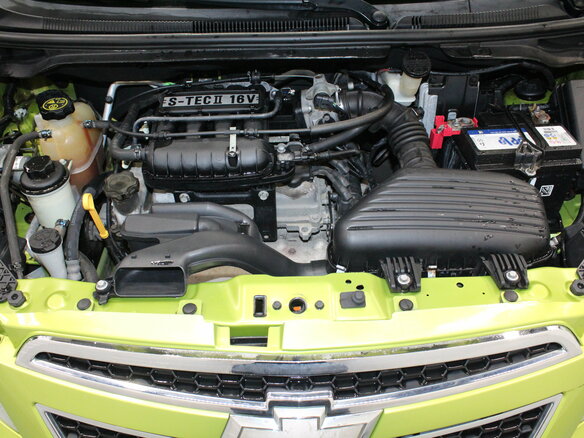 2013 Chevrolet Spark III, зелёный - вид 16