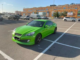 2011 Hyundai Genesis Coupe I, зелёный, 2000000 рублей, вид 3