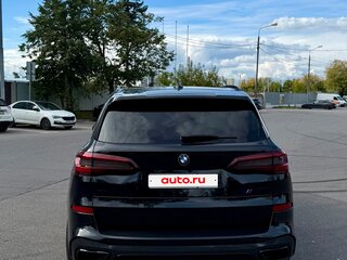 2021 BMW X5 M50i IV (G05/G18), чёрный, 8500000 рублей, вид 5