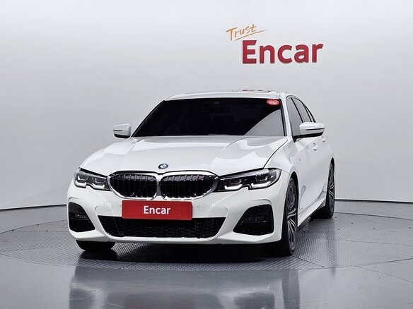 2022 BMW 3 серии 320i VII (G2x), белый, 4325000 рублей - вид 2