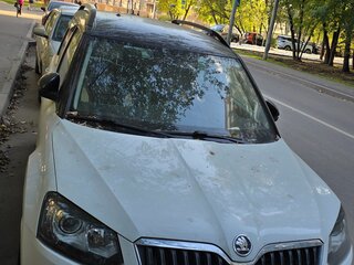 2017 Skoda Yeti I Рестайлинг, белый, 1200000 рублей, вид 3