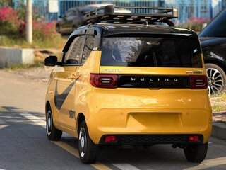 2022 Wuling Mini EV 13.8 kWh I, золотистый, 650000 рублей, вид 4