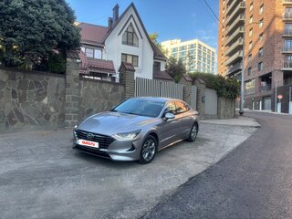 2020 Hyundai Sonata VIII (DN8), серый, 2350000 рублей, вид 3