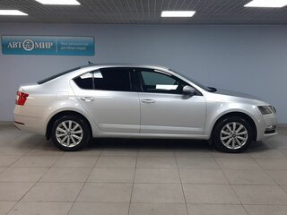 2017 Skoda Octavia III (A7) Рестайлинг, серебристый, 1579000 рублей, вид 4