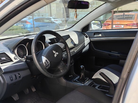 2008 Mitsubishi Lancer X, серебристый, 790000 рублей - вид 5