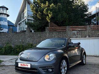 2017 Volkswagen Beetle II (A5), серый, 1899000 рублей, вид 1