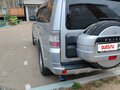 2012 Mitsubishi Pajero IV Рестайлинг 1, серебристый, 1800000 рублей - вид 3