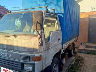 1996 Toyota HiAce H100, белый, 799000 рублей, вид 2