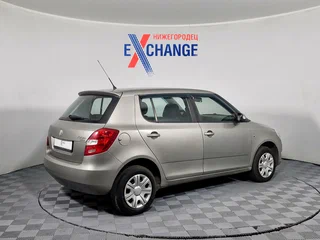 2010 Skoda Fabia II Рестайлинг, серый, 429000 рублей, вид 4