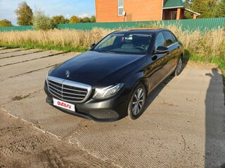 2019 Mercedes-Benz E-Класс 200 V (W213, S213, C238), чёрный, 1850000 рублей, вид 1