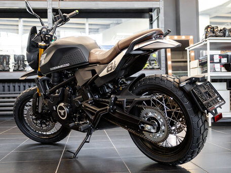 2025 Moto Morini Seiemmezzo SCR, чёрный, 744900 рублей, вид 5