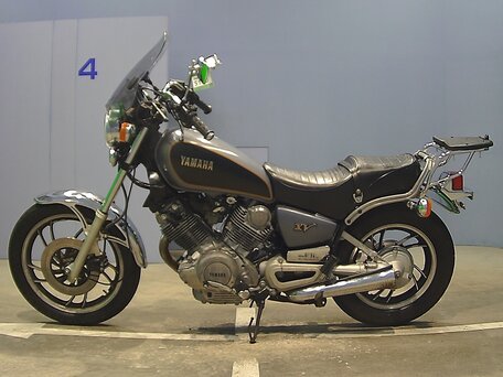 1981 Yamaha XV750 Virago, серебристый, 300000 рублей, вид 2