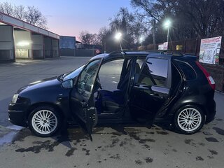 2011 Lada (ВАЗ) Kalina Sport I, чёрный, 290000 рублей, вид 5