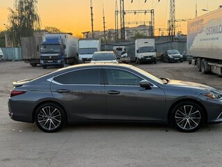 2021 Lexus ES 300h VII, серый, 3990000 рублей, вид 3