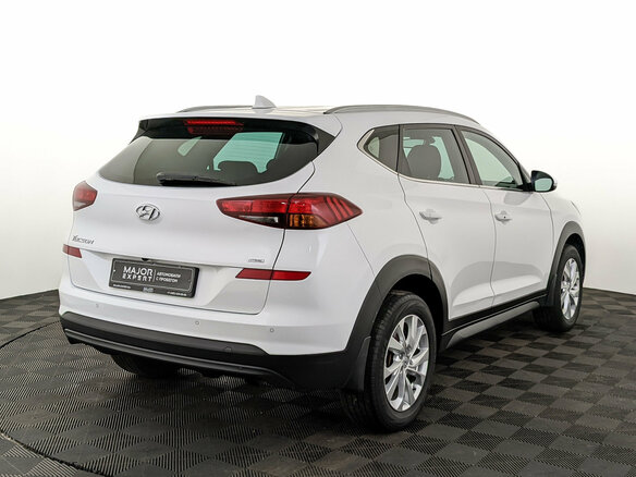 2018 Hyundai Tucson III Рестайлинг, белый, 2220000 рублей - вид 4