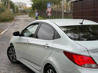 2017 Hyundai Accent IV, белый, 999999 рублей, вид 5