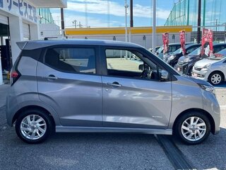 2022 Nissan Dayz MHEV II, серебристый, 635400 рублей, вид 2