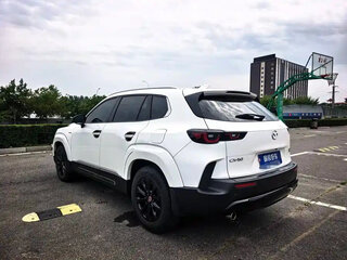 2023 Mazda CX-50, белый, 2850000 рублей, вид 4