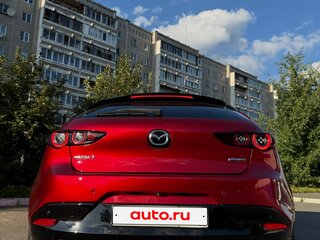 2019 Mazda 3 IV (BP), красный, 2300000 рублей, вид 3
