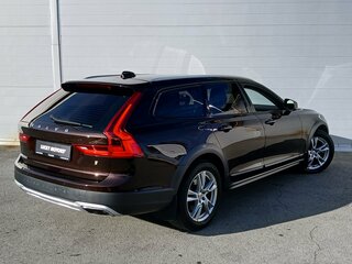 2017 Volvo V90 Cross Country I, коричневый, 3334000 рублей, вид 4