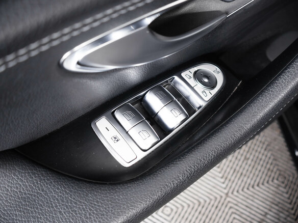 2019 Mercedes-Benz CLS 350 d III (C257), чёрный, 5339000 рублей - вид 22