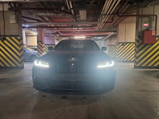 2020 BMW 5 серии 530d xDrive VII (G30/G31/G38) Рестайлинг, чёрный, 6000000 рублей, вид 2