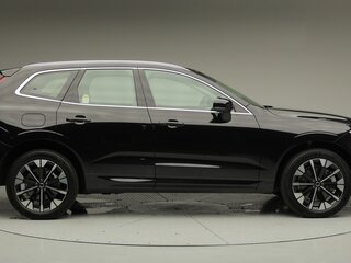 2026 Volvo XC60 II Рестайлинг 2, чёрный, 7290000 рублей, вид 3