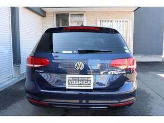 2017 Volkswagen Passat B8, синий, 1350676 рублей, вид 2
