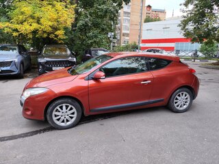 2010 Renault Megane III, оранжевый, 650000 рублей, вид 5