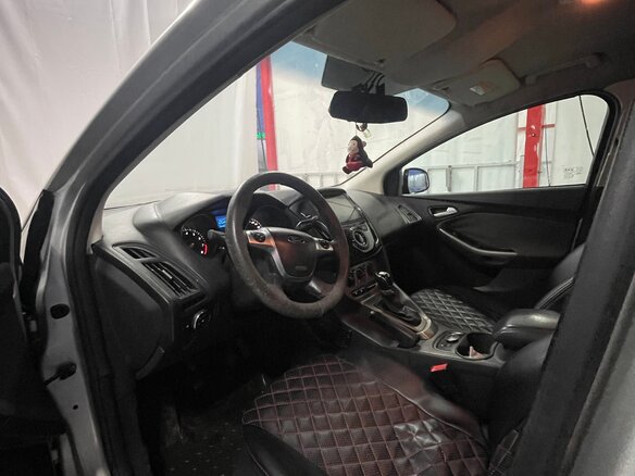 2014 Ford Focus III, серебристый, 550000 рублей - вид 6