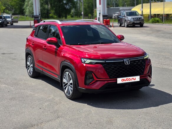 2022 Changan CS35 Plus I Рестайлинг, красный - вид 22